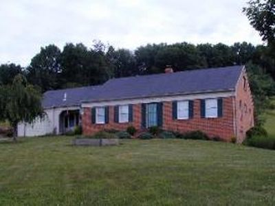 86 Huffman Ln