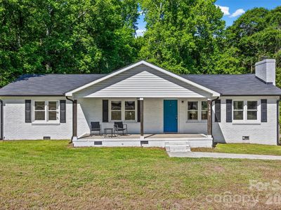 1848 Smiths Cir