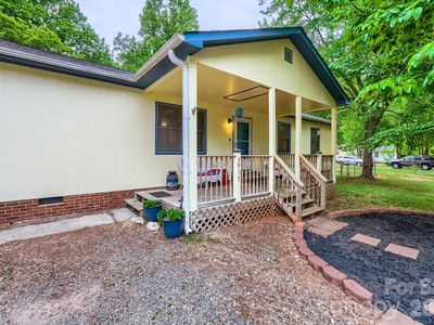 3917 Lake Rd