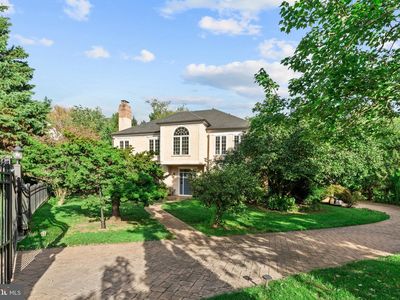 759 Applegate Ln