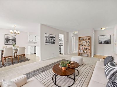 Property at 1049 Greenhaven Dr, Vadnais Heights, MN