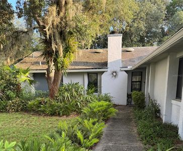 88 FREEPORT LANE