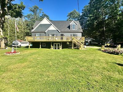3668 River Rd
