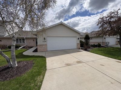 1534 River Pines DRIVE