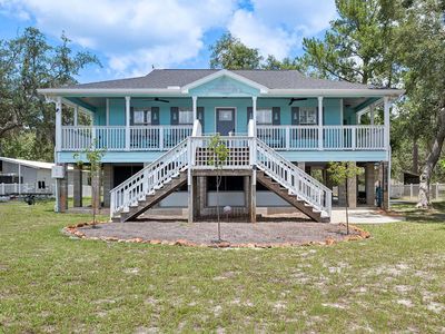 8213 Riverview Rd