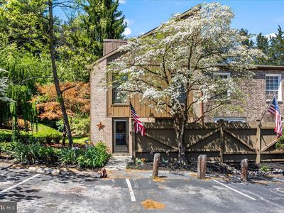 67 Wedge Ln