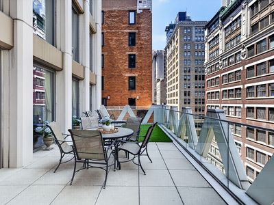 30 E 31st St #9