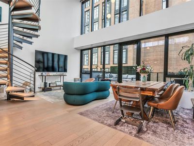 4507 Court Square #11A