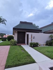 3325 SE La Prado Ct