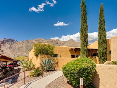 6255 N Camino Pimeria Alta APT 122