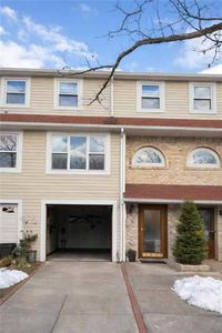 49 Caswell Ln