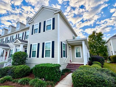 4064 Colleton Ct