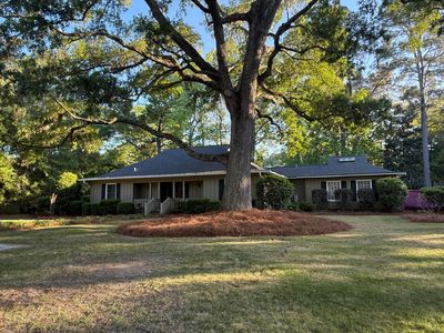 1039 Governors Rd