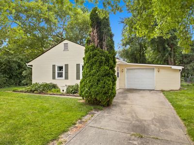 367 Yarmouth Ln