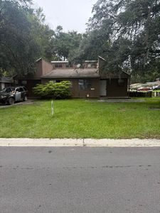 100 Langley Dr APT A