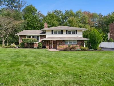 46 Rogers Ave