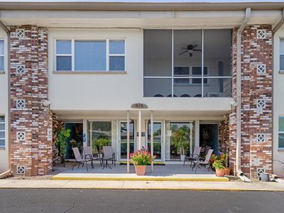 416 73rd Ave N APT 205