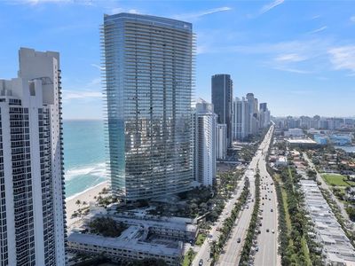 18975 Collins Ave #4603