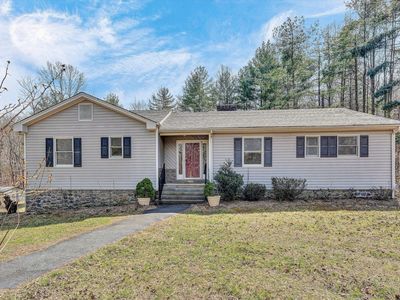 380 Countrywood Ln