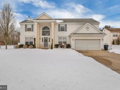 1241 Whispering Woods Dr