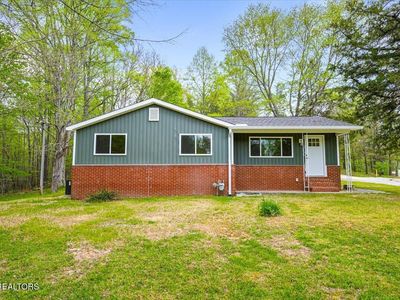 520 W Hills Rd