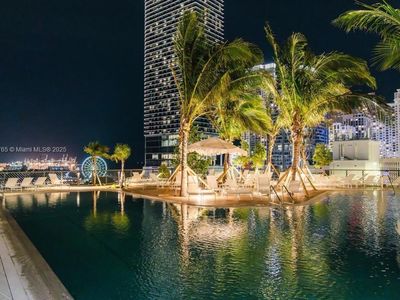 601 NE 1st Ave #3205