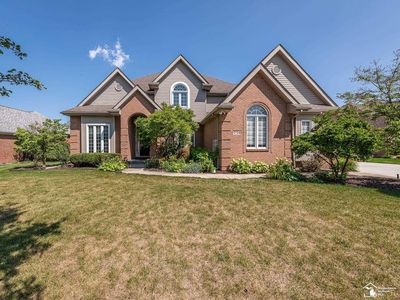 774 Windsor Ct