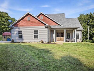 5815 Us Highway 60 W