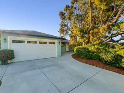 987 Pinewood Dr
