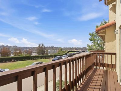 6862 Camino Berdecio