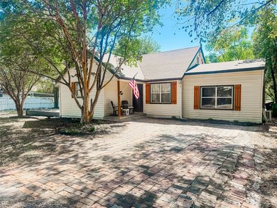 212 Penn St