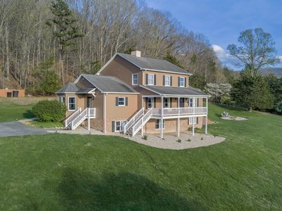 377 Rattler Rd