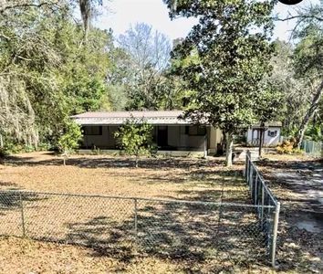 11 WILDWOOD DRIVE