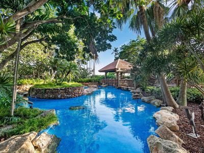 2000 Towerside Ter APT 412