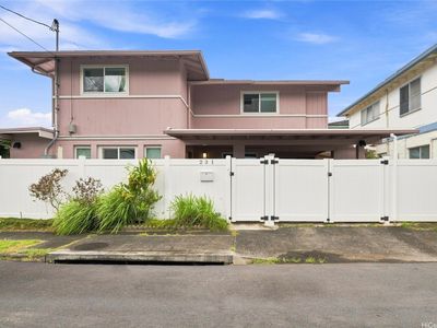 231 Naone St