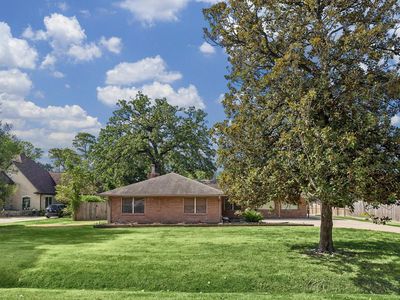 10919 Britoak Ln