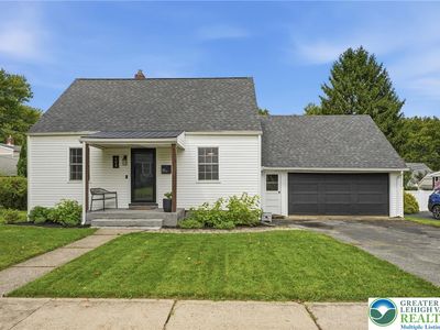 Property at 408 Maple Rd, Hellertown, PA