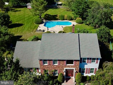 24 Jamie Dr