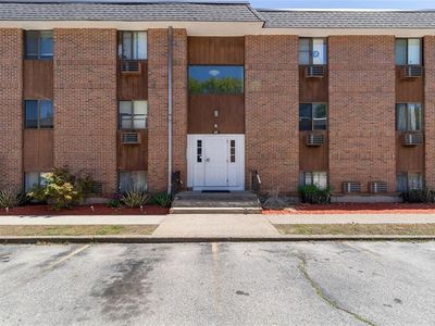 117 John St APT 5