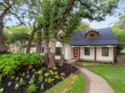 3905 Shady Valley Dr