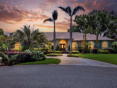 2428 WILDWOOD COURT