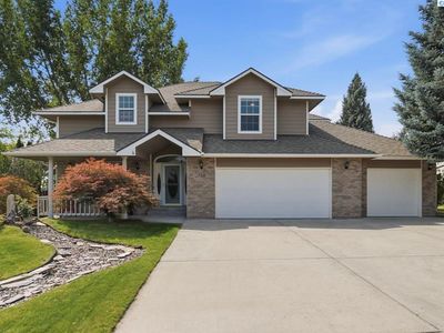 715 SE Pheasant Run Ct
