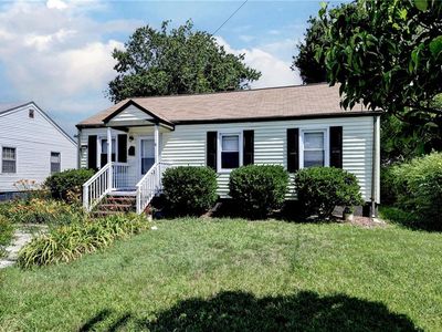 11 Thornrose Ave