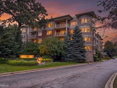 425 Benjamin Dr APT 302