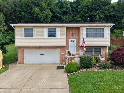 232 Hazen Ave N