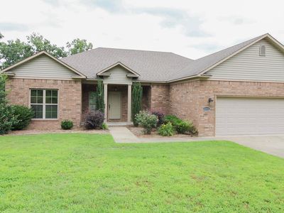 2240 Shadow Falls Dr