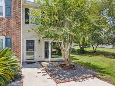 301 Reserve Way