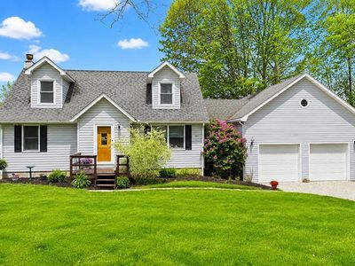 345 Meadow Dr