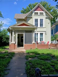 Property at 1032 5th Ave, Leavenworth, KS