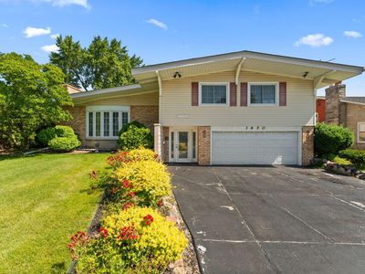 3650 E 34th Pl